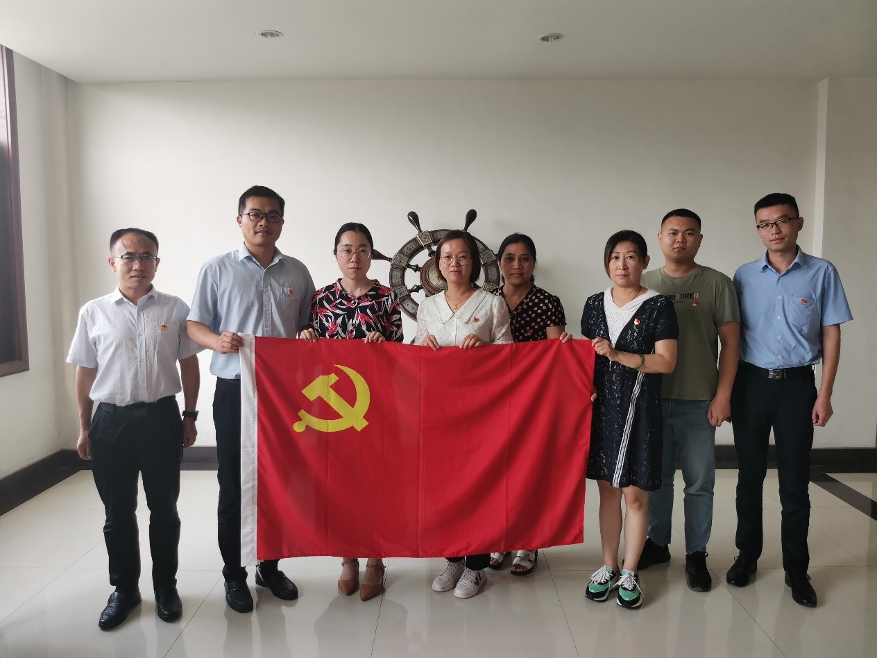 集團機關嘉祥黨支部順利召開預備黨員接收大會